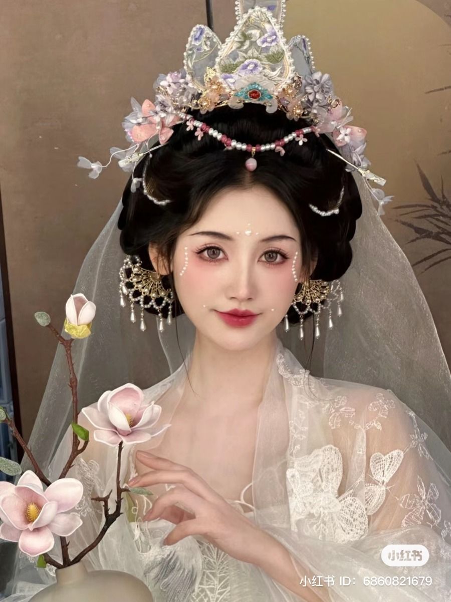 Blue Hanfu Shoes for Girls:A Glimpse into Traditional Elegance Blue Hanfu Shoes for Girls:A Glimpse into Traditional Elegance