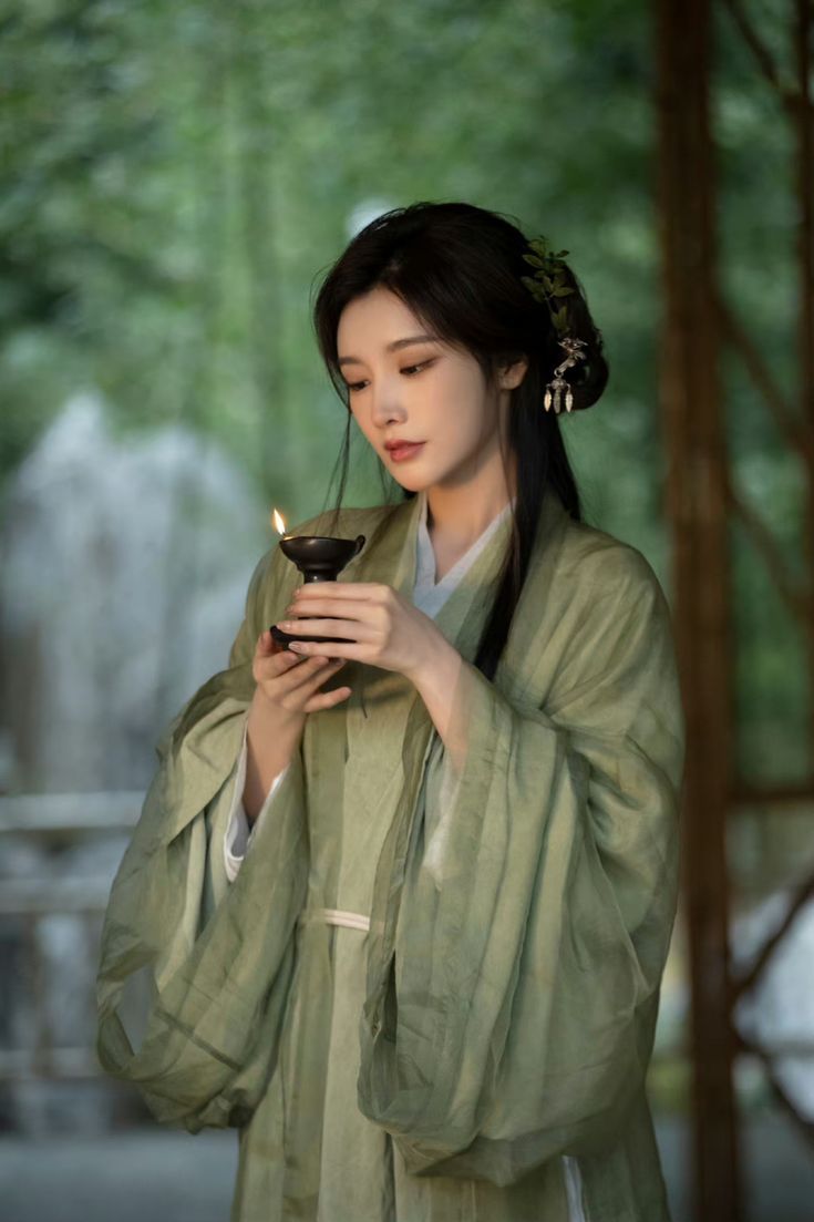 Summer Fashion for Little Girls in Traditional Hanfu Costumes Summer Fashion for Little Girls in Traditional Hanfu Costumes
