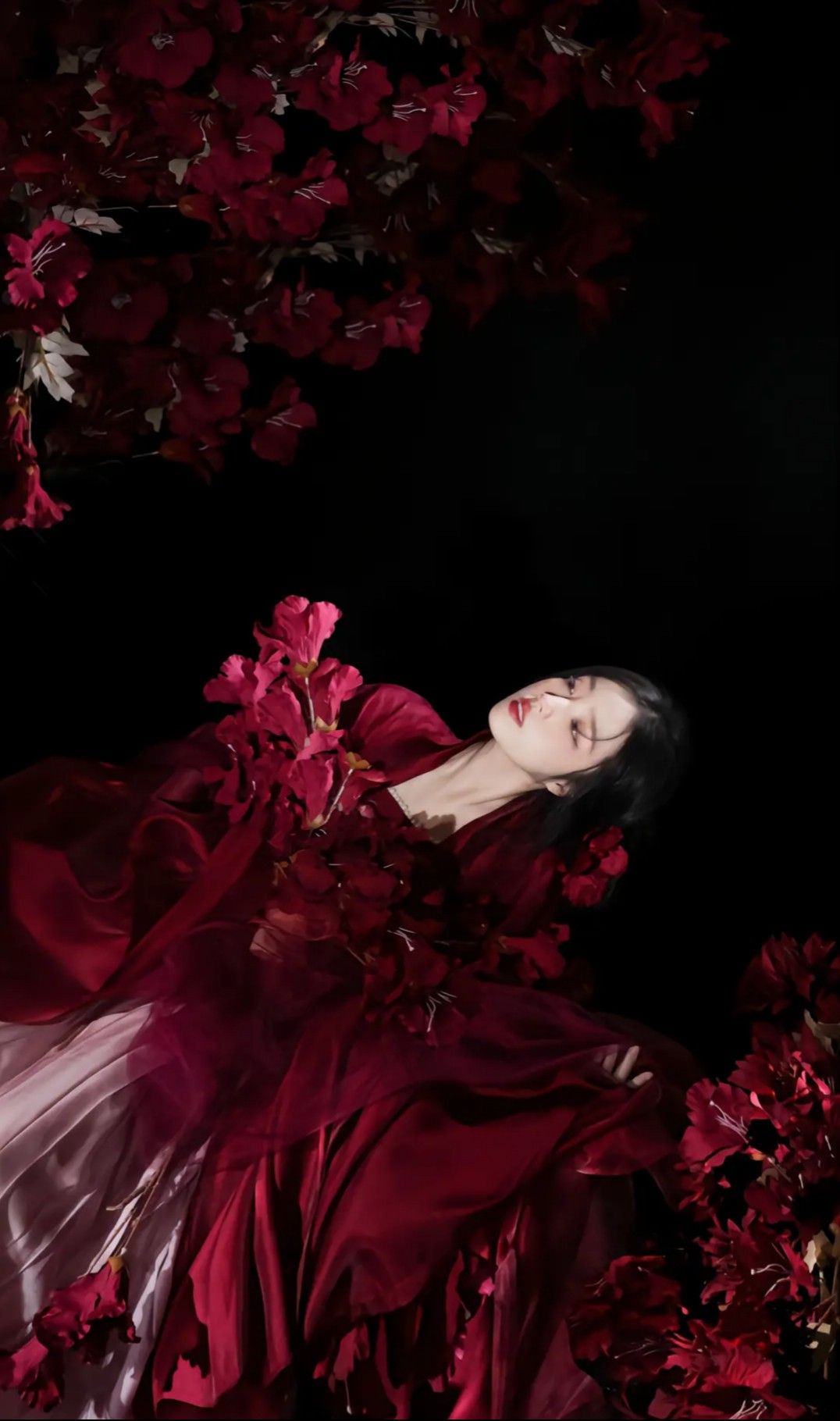 The Slimming Magic of Cheongsam:Embracing Your Curves without the Bulk The Slimming Magic of Cheongsam:Embracing Your Curves without the Bulk