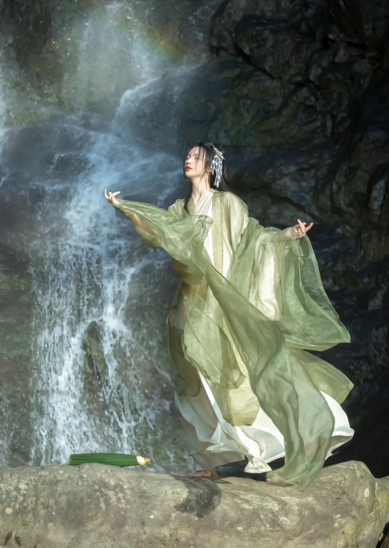 The Splendor of Yanzhiran Cheongsam:A Cultural Icon of Elegance The Splendor of Yanzhiran Cheongsam:A Cultural Icon of Elegance