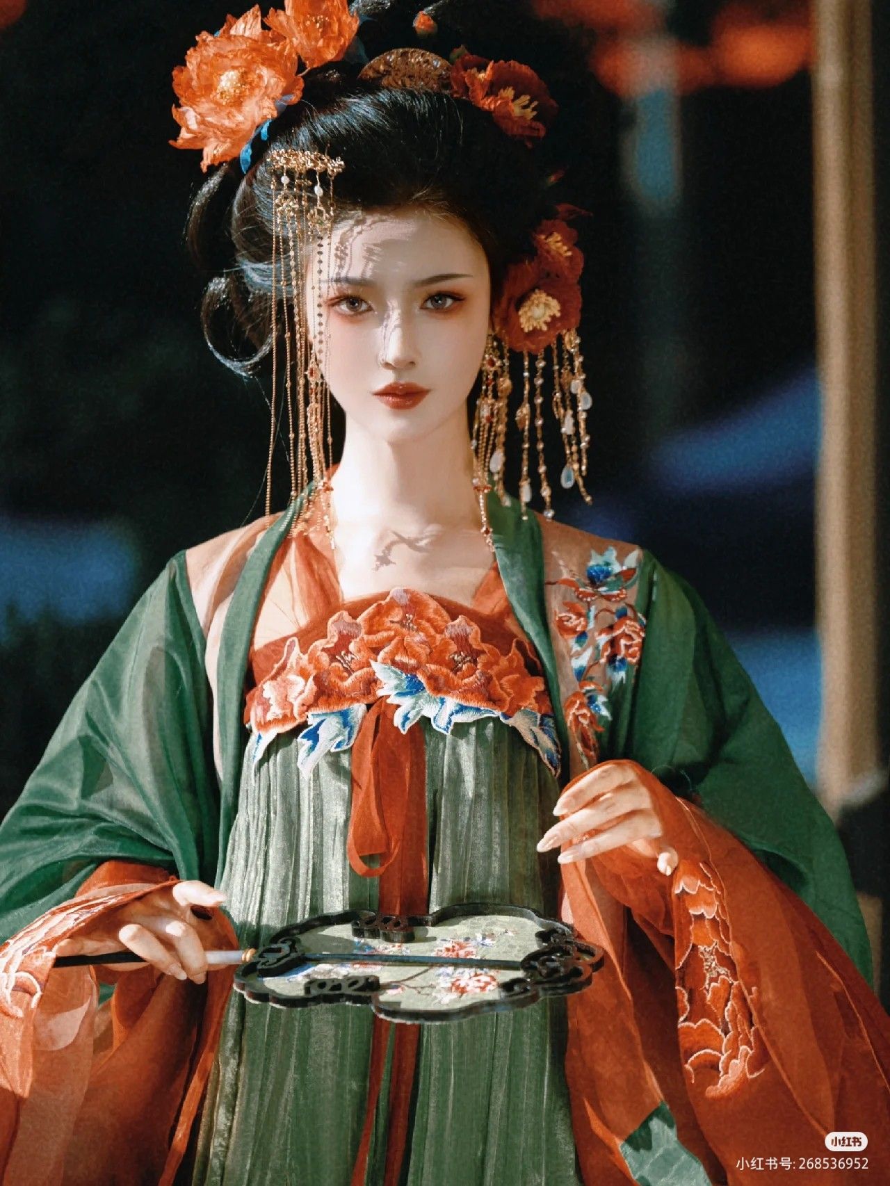 The Charm of Cheongsam with Open Cardigan and Layered Jacket The Charm of Cheongsam with Open Cardigan and Layered Jacket