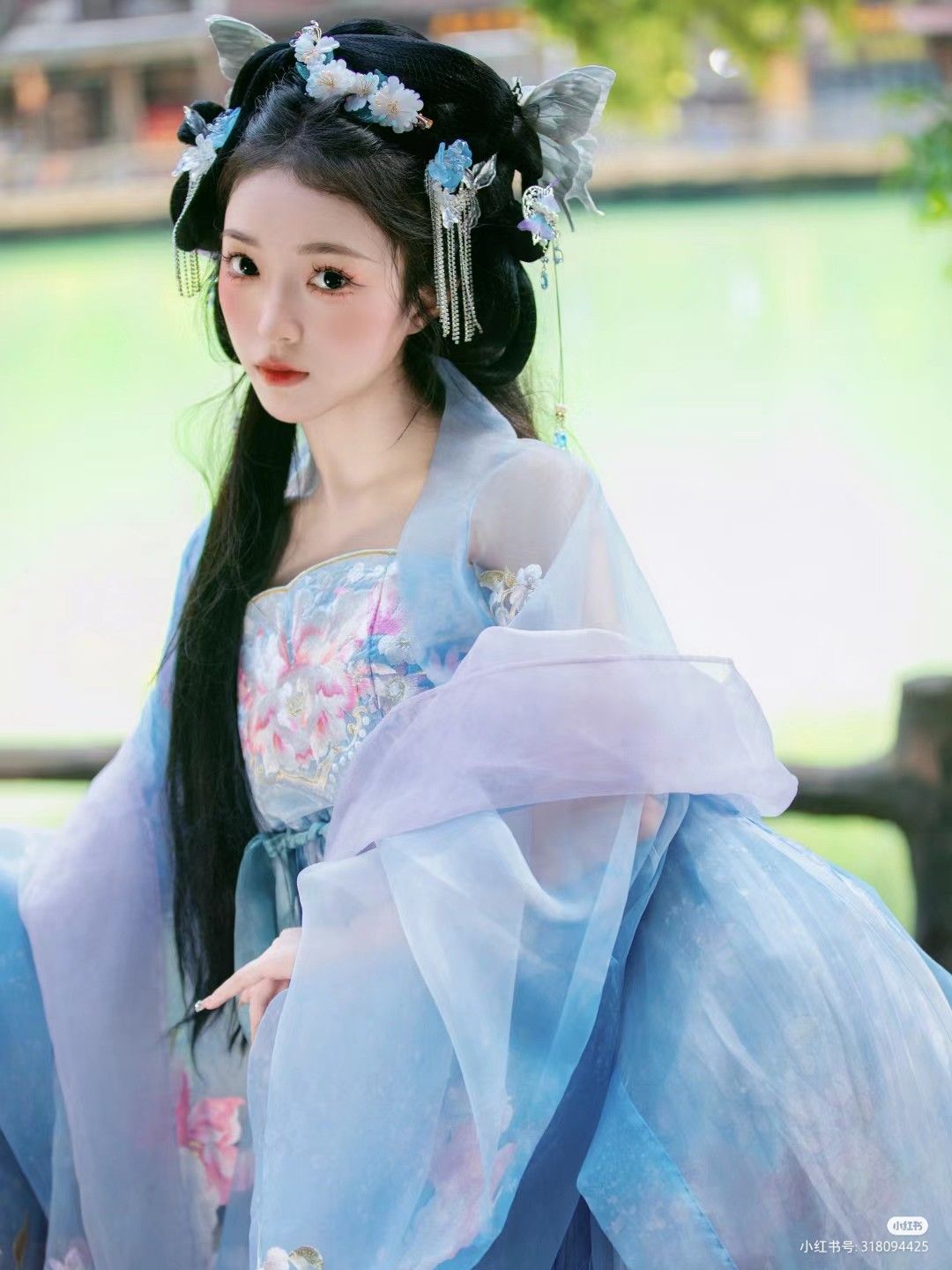 Summer Hanfu Tang Dress)for Young Girls:A Glimpse into Traditional Chinese Fashion