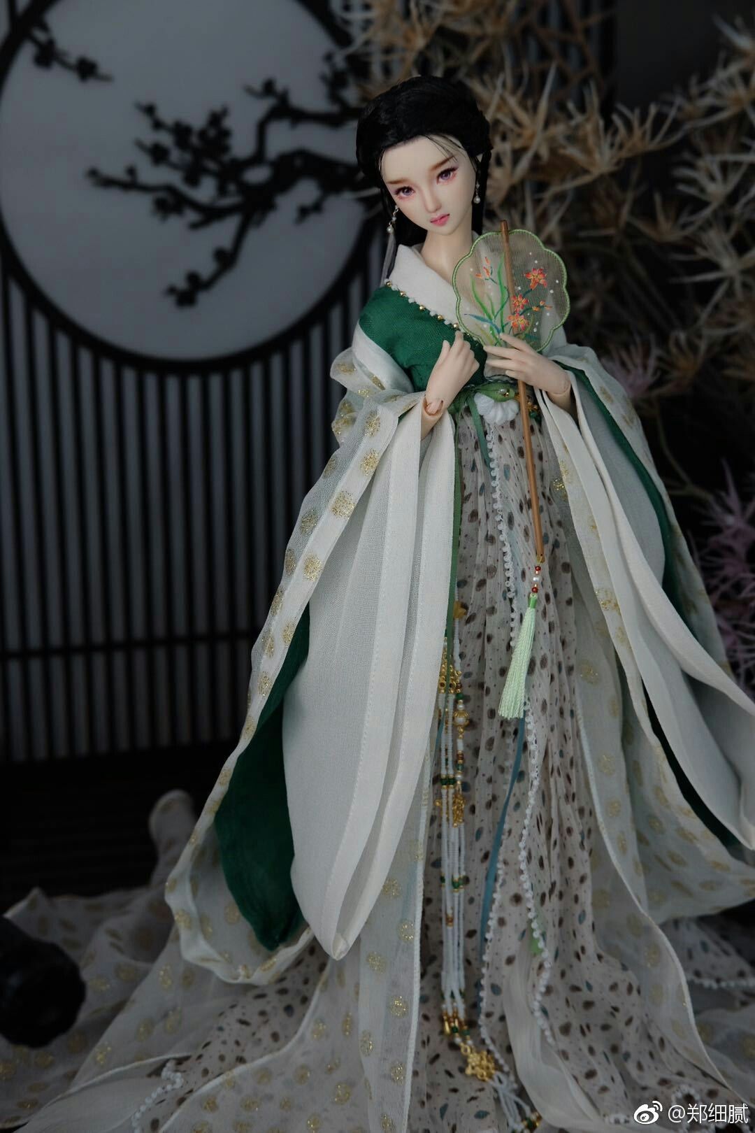 Adults Qianziwen Maimen Skirt:The Beauty of Traditional Chinese Dress Adults Qianziwen Maimen Skirt:The Beauty of Traditional Chinese Dress