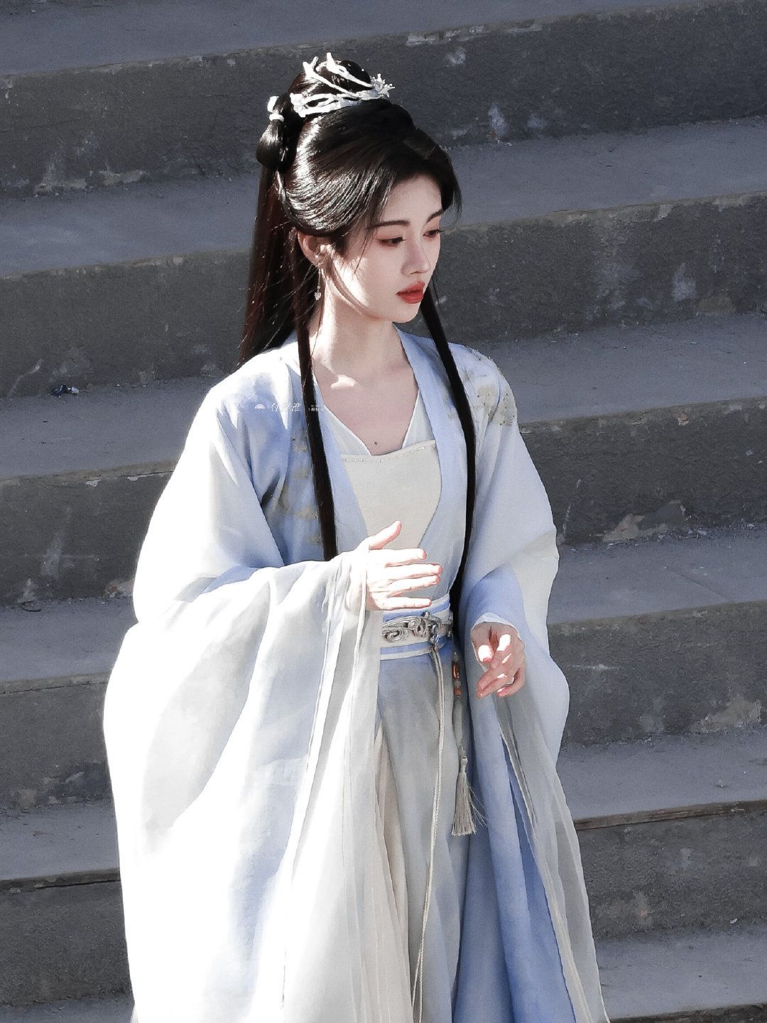 Rental Services for Traditional Hanfu Wedding Gowns:A Modern Approach to Cultural Elegance