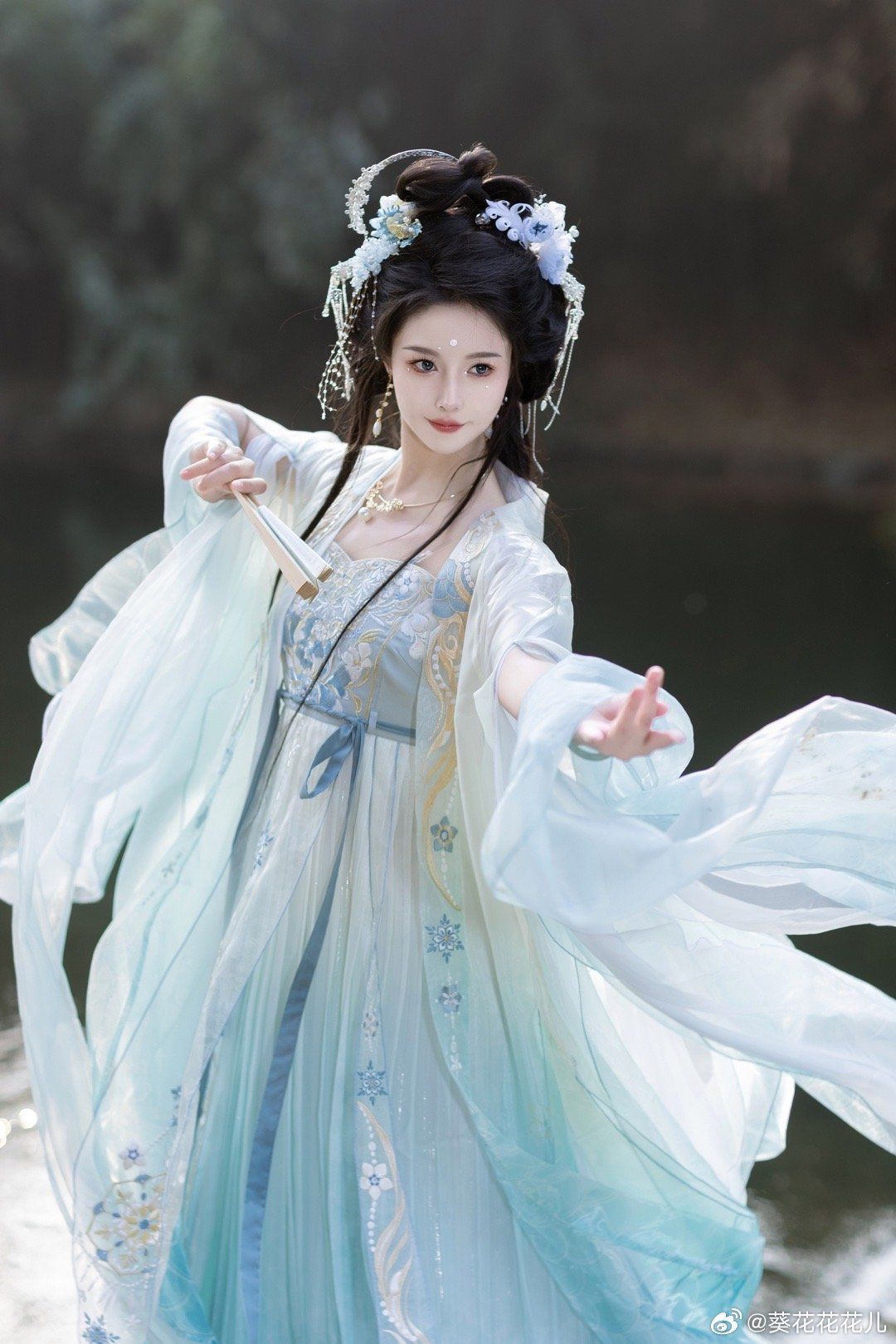 Plus-Size Neo-Chinese Style Horseback Skirt:Embracing Traditional Elegance Plus-Size Neo-Chinese Style Horseback Skirt:Embracing Traditional Elegance
