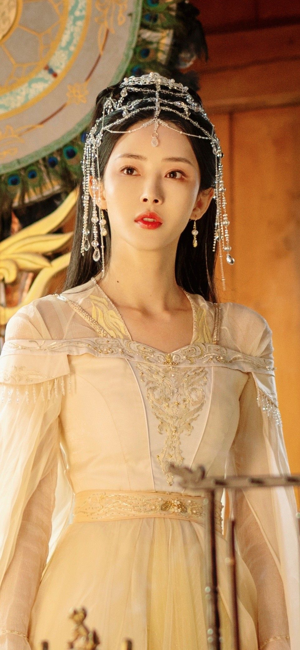 Winter Wedding in a Cheongsam:The Brides Enchanting Journey Winter Wedding in a Cheongsam:The Brides Enchanting Journey
