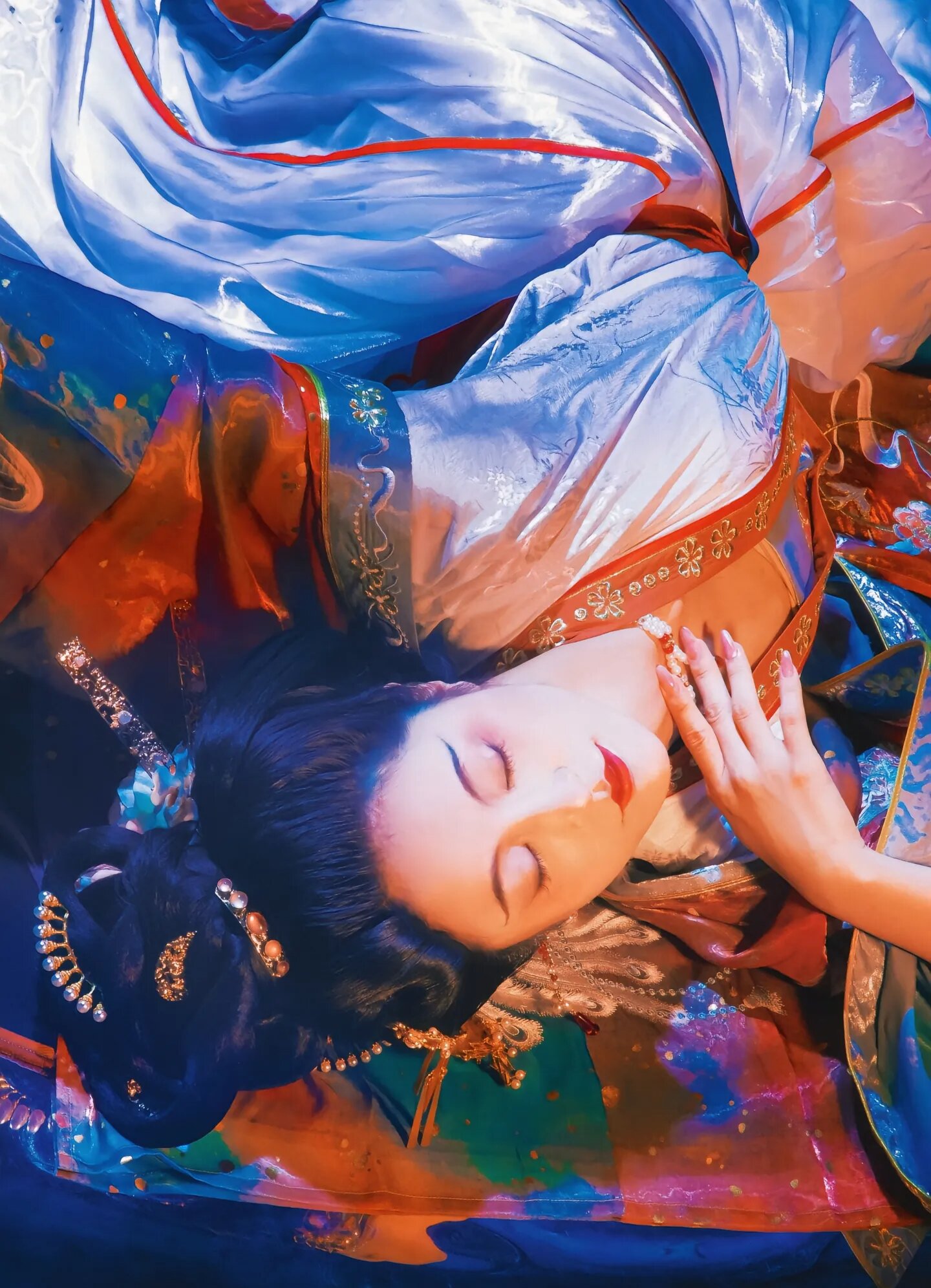 Summer Hanfu Fashion for Little Girls:A Guide to Traditional Chinese Childrenswear Summer Hanfu Fashion for Little Girls:A Guide to Traditional Chinese Childrenswear