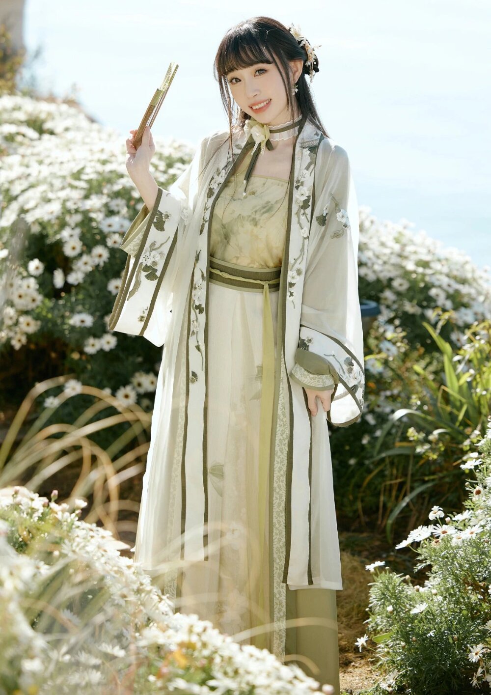 Latticed Cheongsam Skirt:The Newest Fashion Trend Latticed Cheongsam Skirt:The Newest Fashion Trend