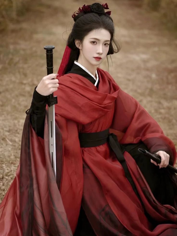 The Splendor of Ming-Style Hair Accessories in Hanfu Fashion The Splendor of Ming-Style Hair Accessories in Hanfu Fashion