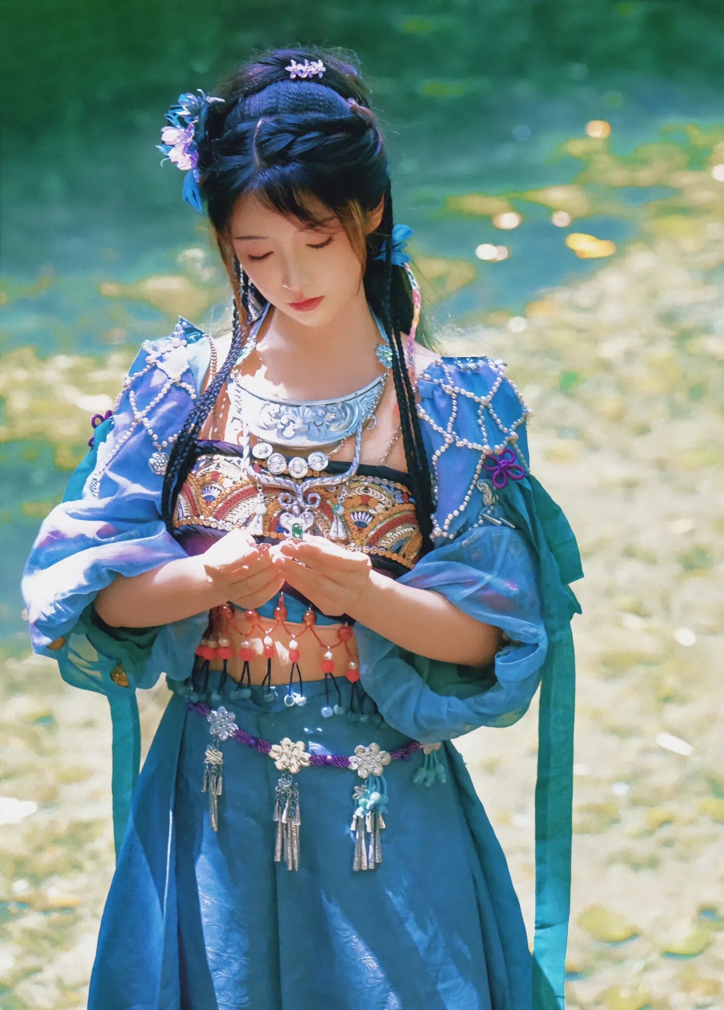 Ancient Style Hanfu Dress for 20cm Cotton Doll:A Unique Craftsmanship Ancient Style Hanfu Dress for 20cm Cotton Doll:A Unique Craftsmanship