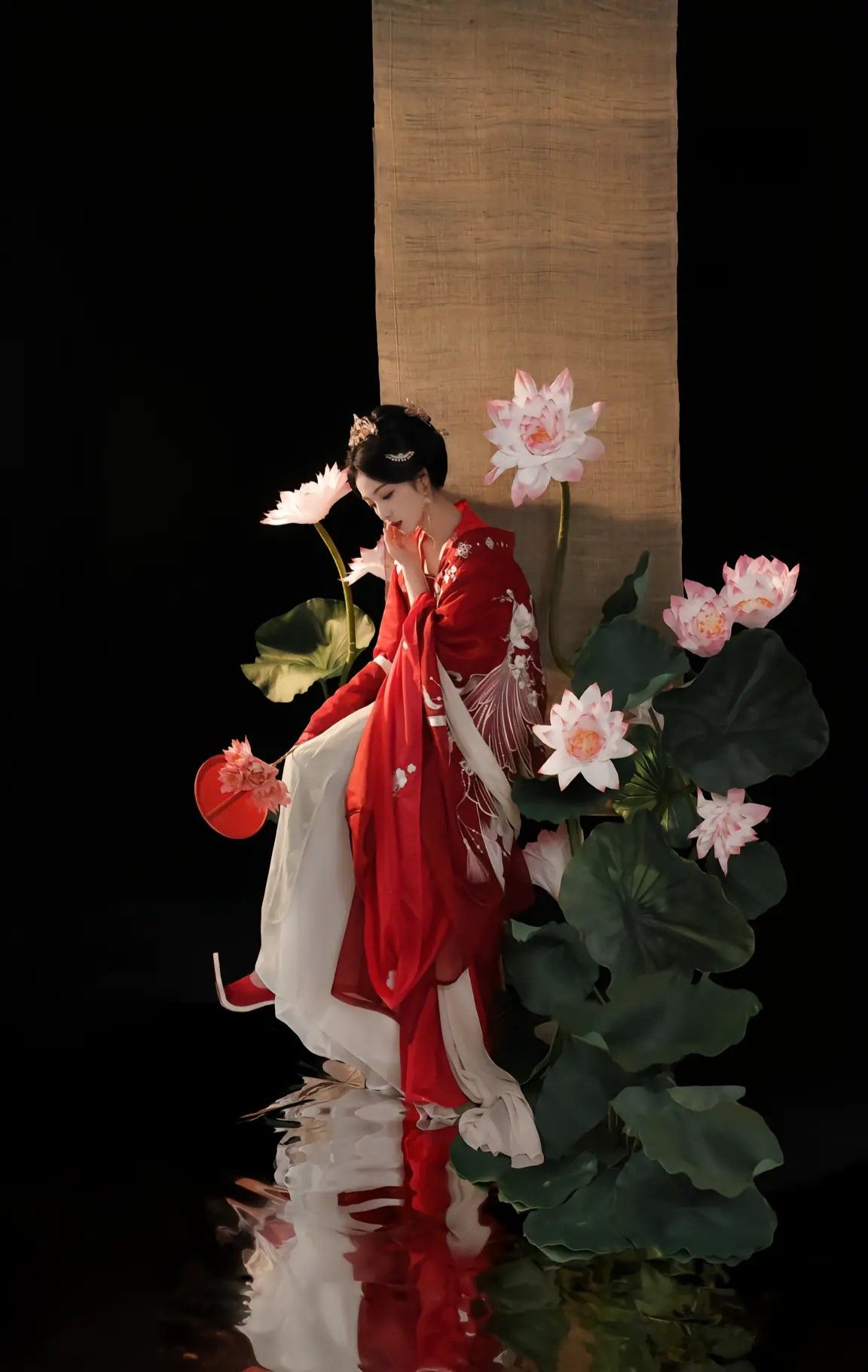 Chuxuanjis Hanfu Glass:A Glimpse into the Splendor of Traditional Chinese Culture Chuxuanjis Hanfu Glass:A Glimpse into the Splendor of Traditional Chinese Culture