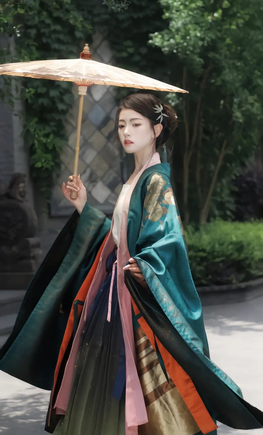 Full-Opening Cheongsam Pattern:The Art of Qipao Design with Open-Front Detail Full-Opening Cheongsam Pattern:The Art of Qipao Design with Open-Front Detail