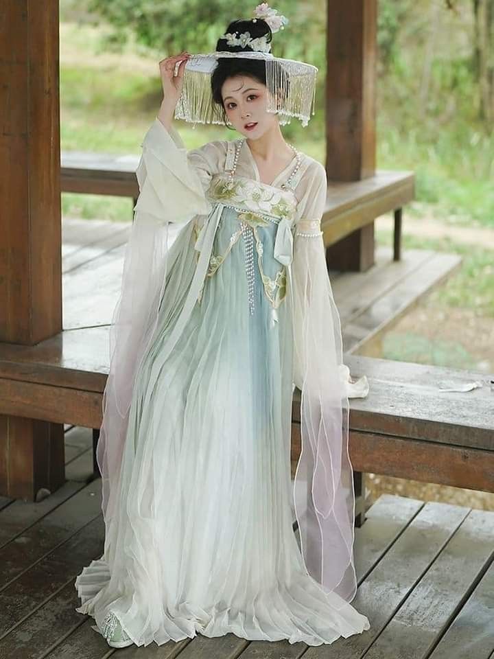 Denim Cheongsam:A Modern Fusion of Tradition and Fashion Denim Cheongsam:A Modern Fusion of Tradition and Fashion
