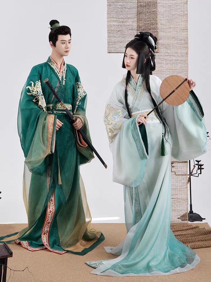 The Elegance of Ti Ti Cheongsam:A Cultural Icon of Chinese Traditional Beauty The Elegance of Ti Ti Cheongsam:A Cultural Icon of Chinese Traditional Beauty