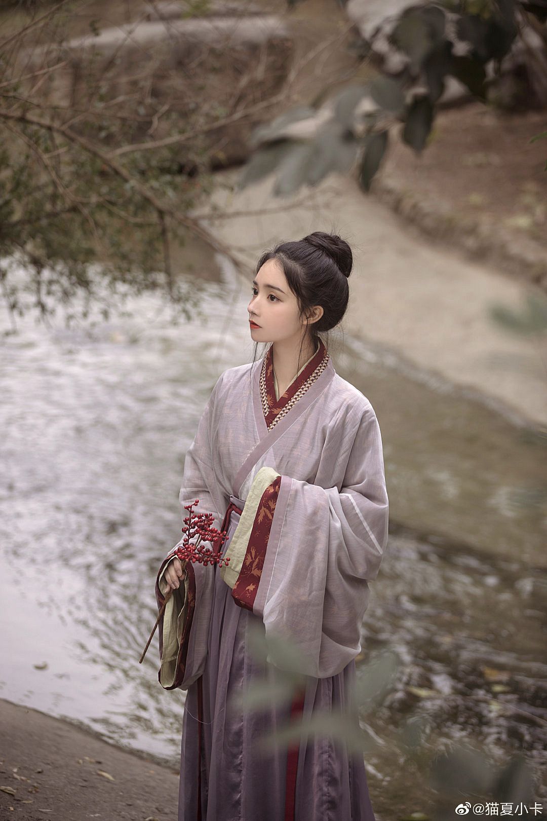 The Splendor of Hanfu:Tang-Style and the Essence of Tang Culture The Splendor of Hanfu:Tang-Style and the Essence of Tang Culture