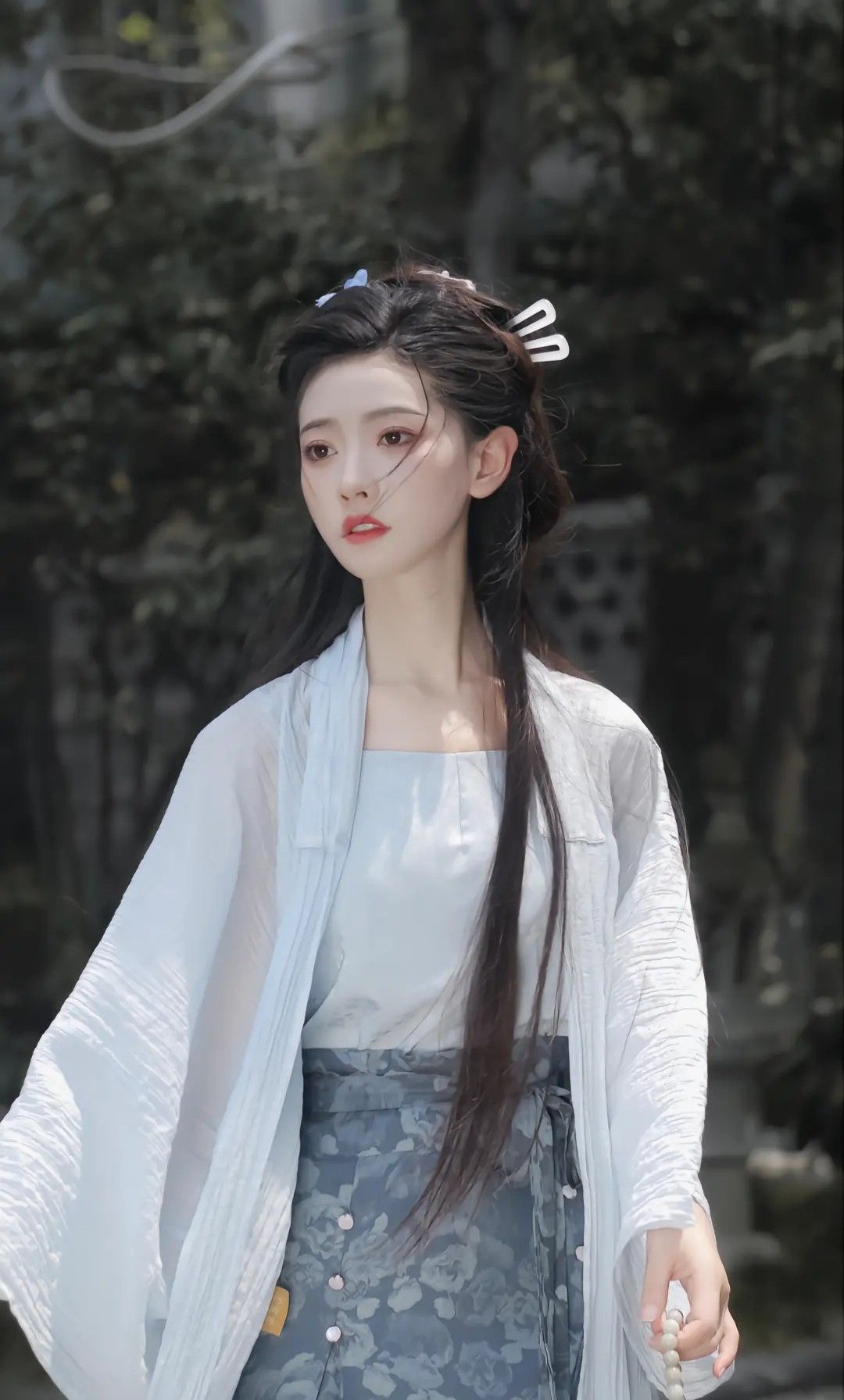 Vintage Tang-Style Womens Chinese Fashion:A Blend of Tradition and Modernity Vintage Tang-Style Womens Chinese Fashion:A Blend of Tradition and Modernity