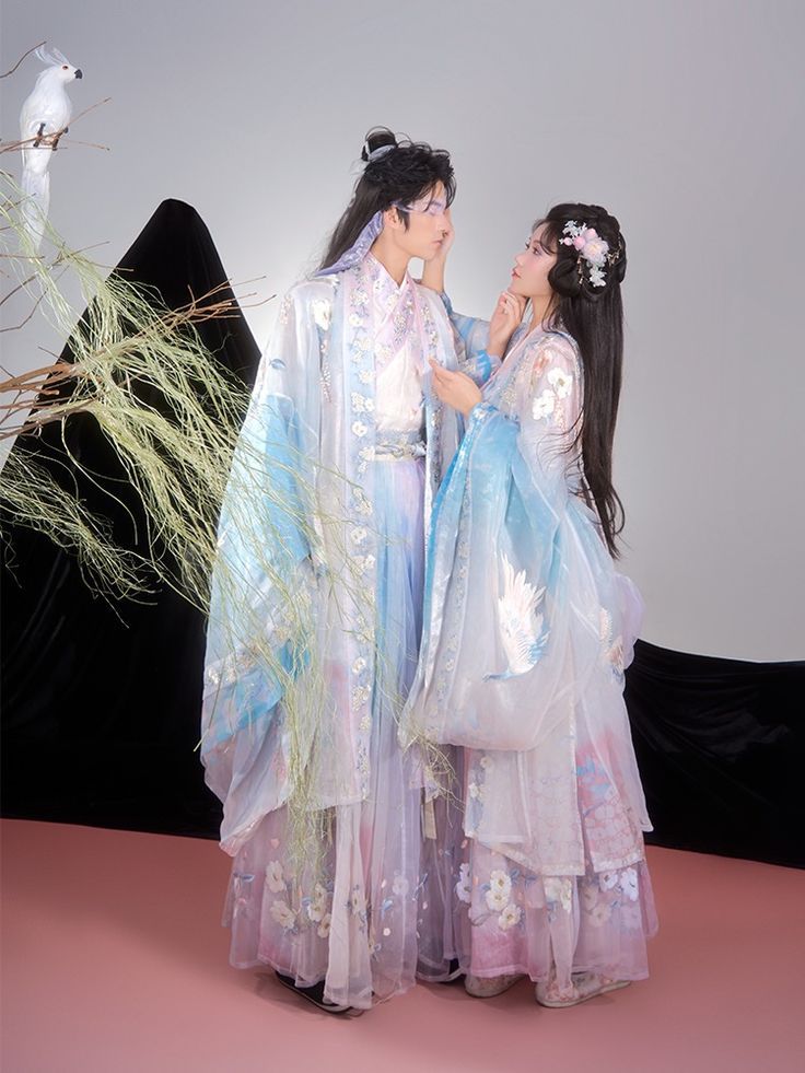 Autumn Winter Fashion:The Art of Pairing Qipao with Shawls and Overlays Autumn Winter Fashion:The Art of Pairing Qipao with Shawls and Overlays