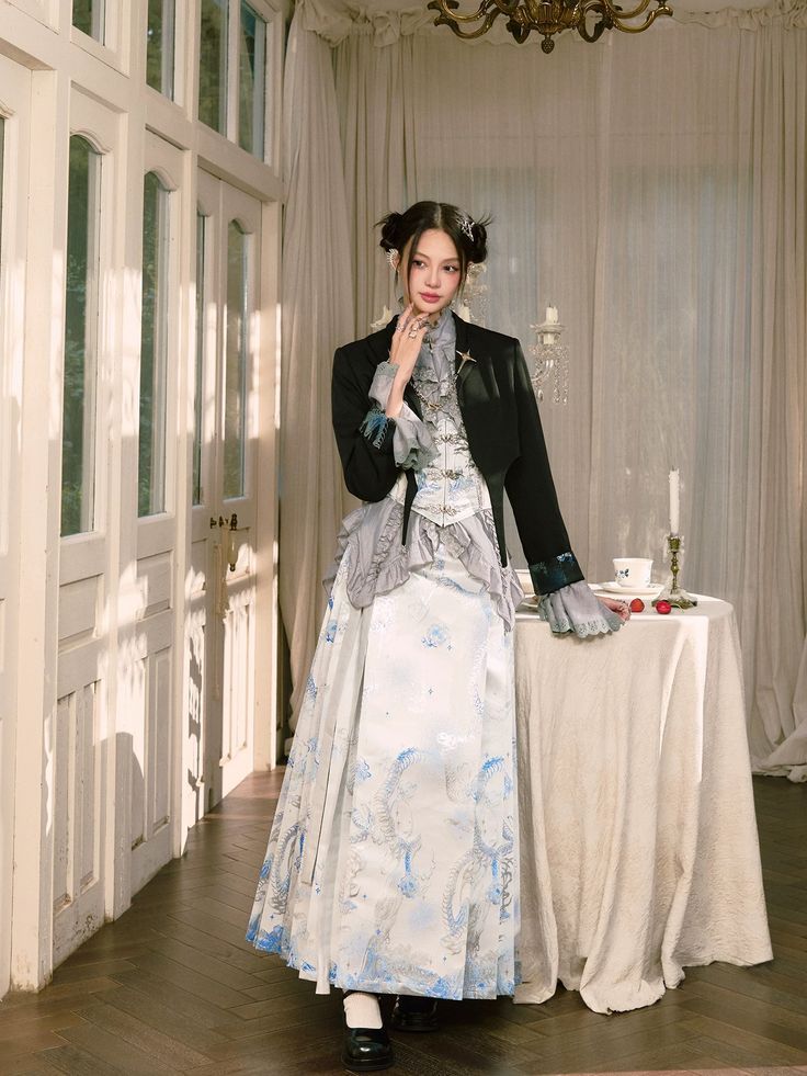 Summer Styles of Traditional Chinese Hanfu Shoes Summer Styles of Traditional Chinese Hanfu Shoes