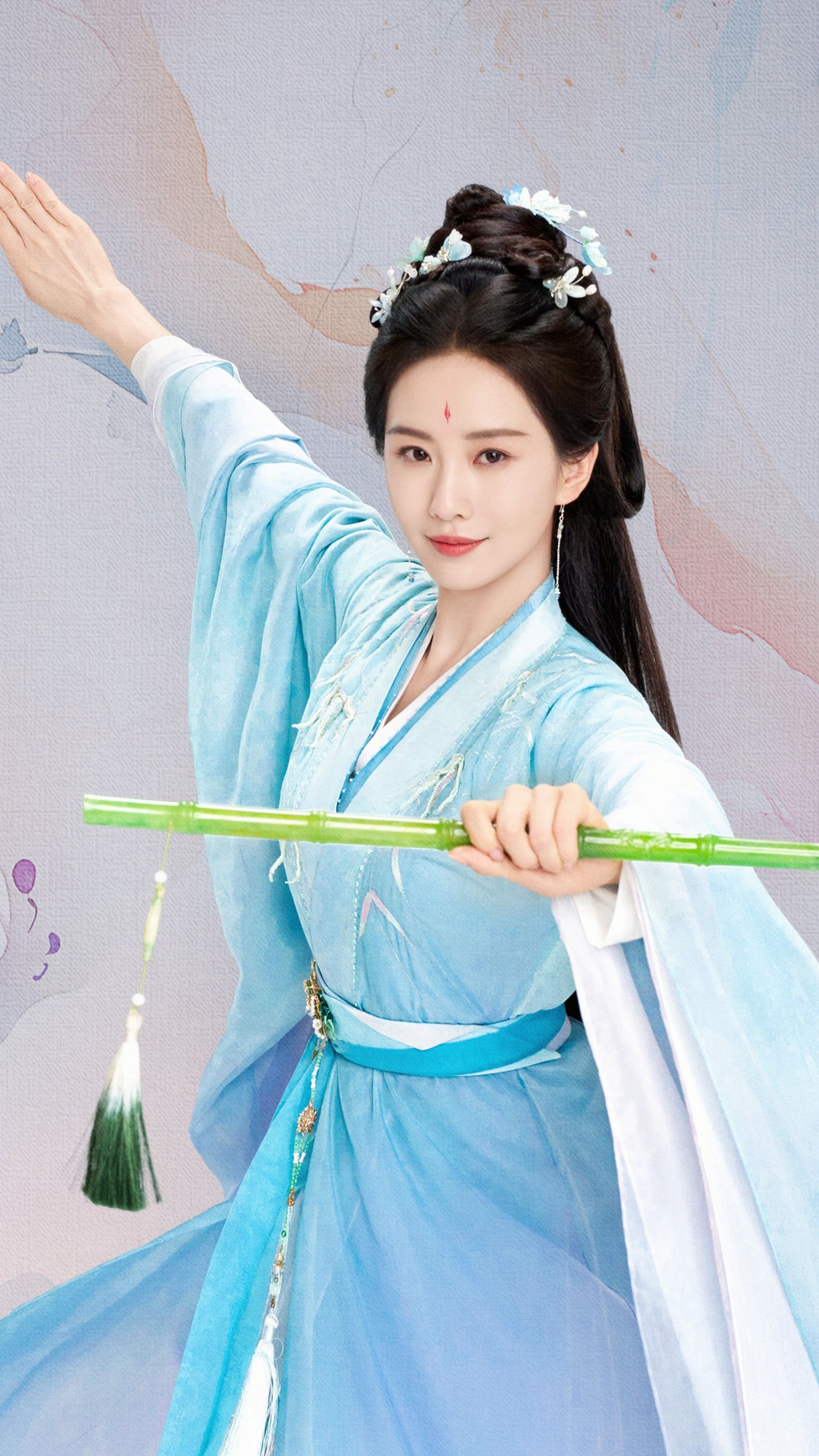One-Year-Old Hanfu Girl Child:The Beginnings of Traditional Beauty One-Year-Old Hanfu Girl Child:The Beginnings of Traditional Beauty