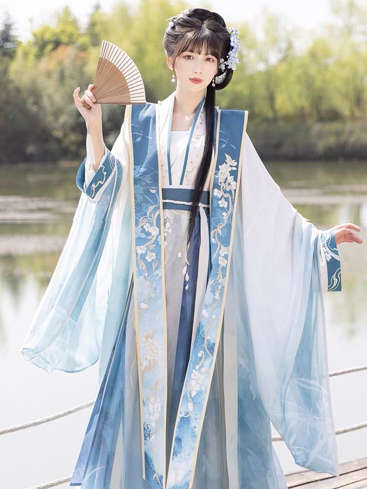 The Blue Hanfu of a Tang Dynasty Princess The Blue Hanfu of a Tang Dynasty Princess