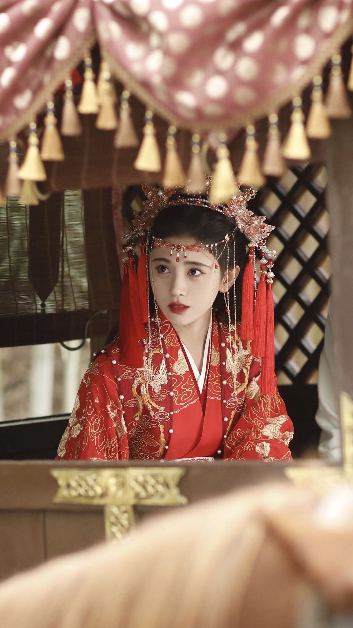 Embracing the New Sino-Style:The Elegance of Ma-Face Skirt in Modern Engagement Suits Embracing the New Sino-Style:The Elegance of Ma-Face Skirt in Modern Engagement Suits