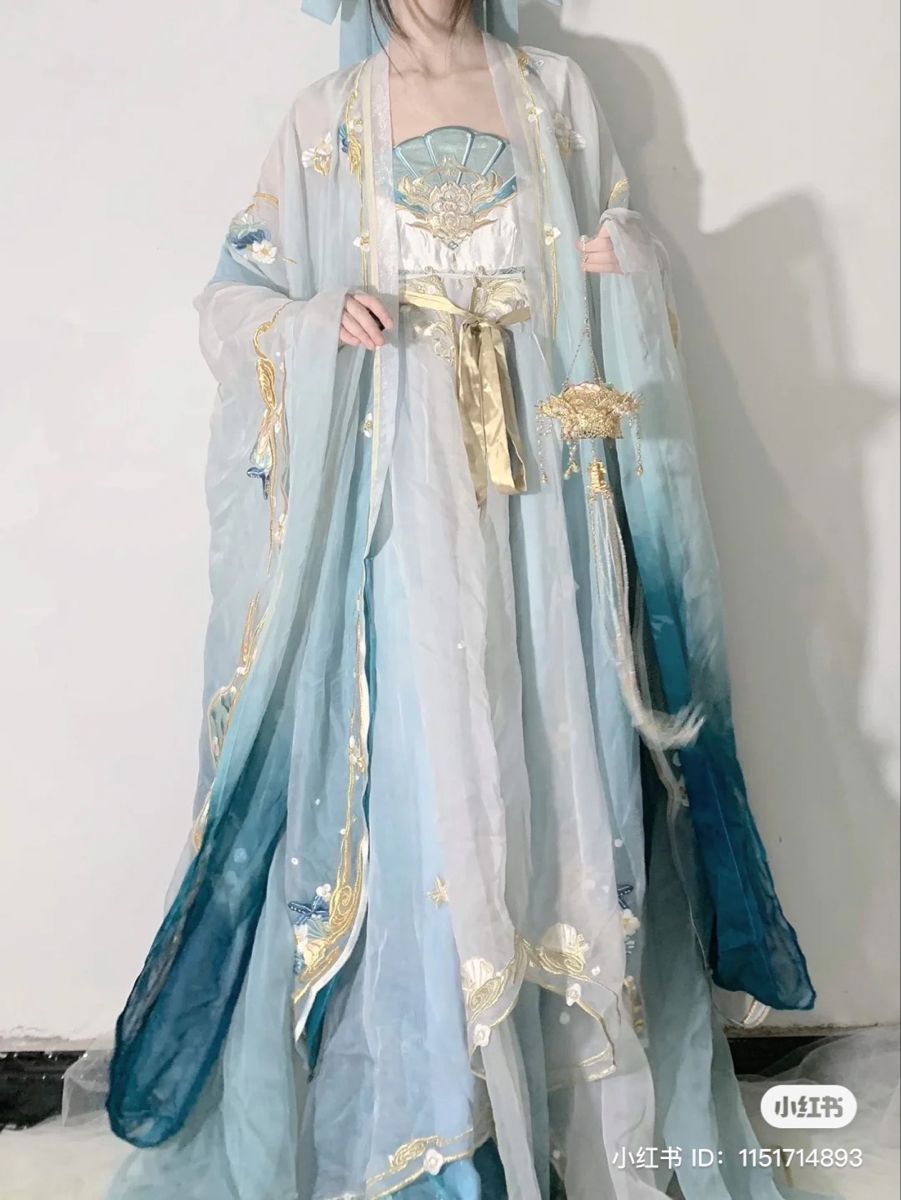 The Revival of Cheongsam:Embracing the Tradition in Little Girls Fashion The Revival of Cheongsam:Embracing the Tradition in Little Girls Fashion