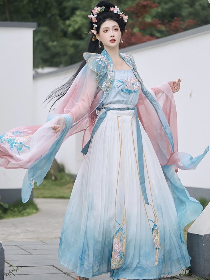 Youthful Summer Cheongsam Styles for Teen Girls Youthful Summer Cheongsam Styles for Teen Girls