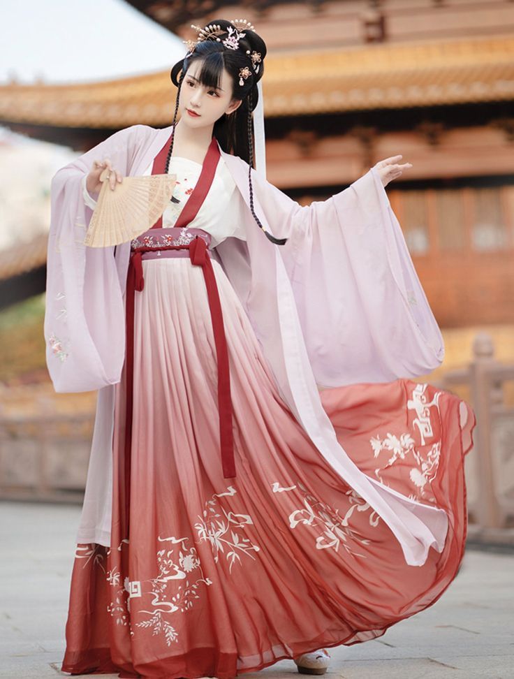 Ink Rain and Cloud-Wrapped Wu Jinyans Hanfu Fashion:A Journey into Traditional Elegance Ink Rain and Cloud-Wrapped Wu Jinyans Hanfu Fashion:A Journey into Traditional Elegance