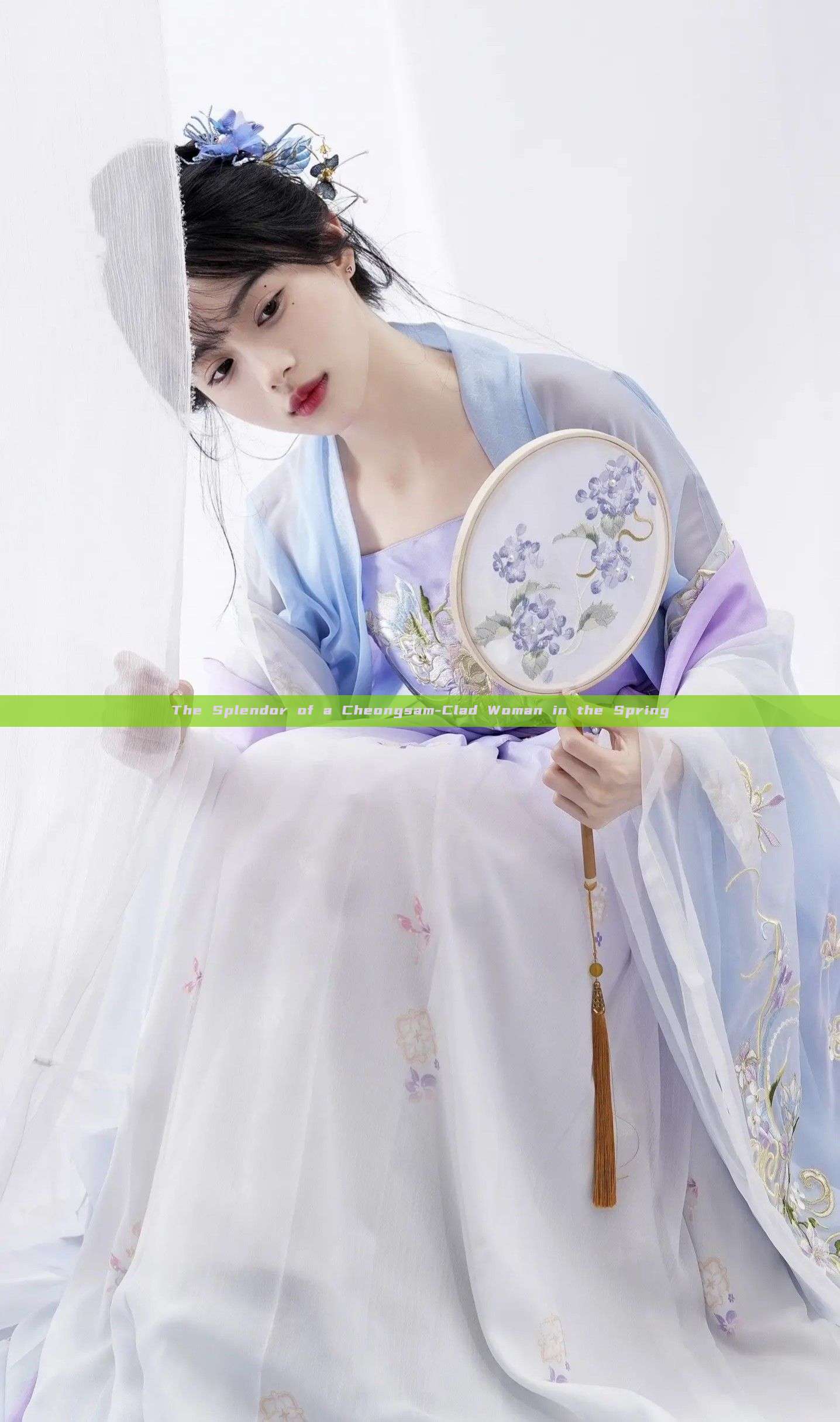 The Splendor of a Cheongsam-Clad Woman in the Spring The Splendor of a Cheongsam-Clad Woman in the Spring