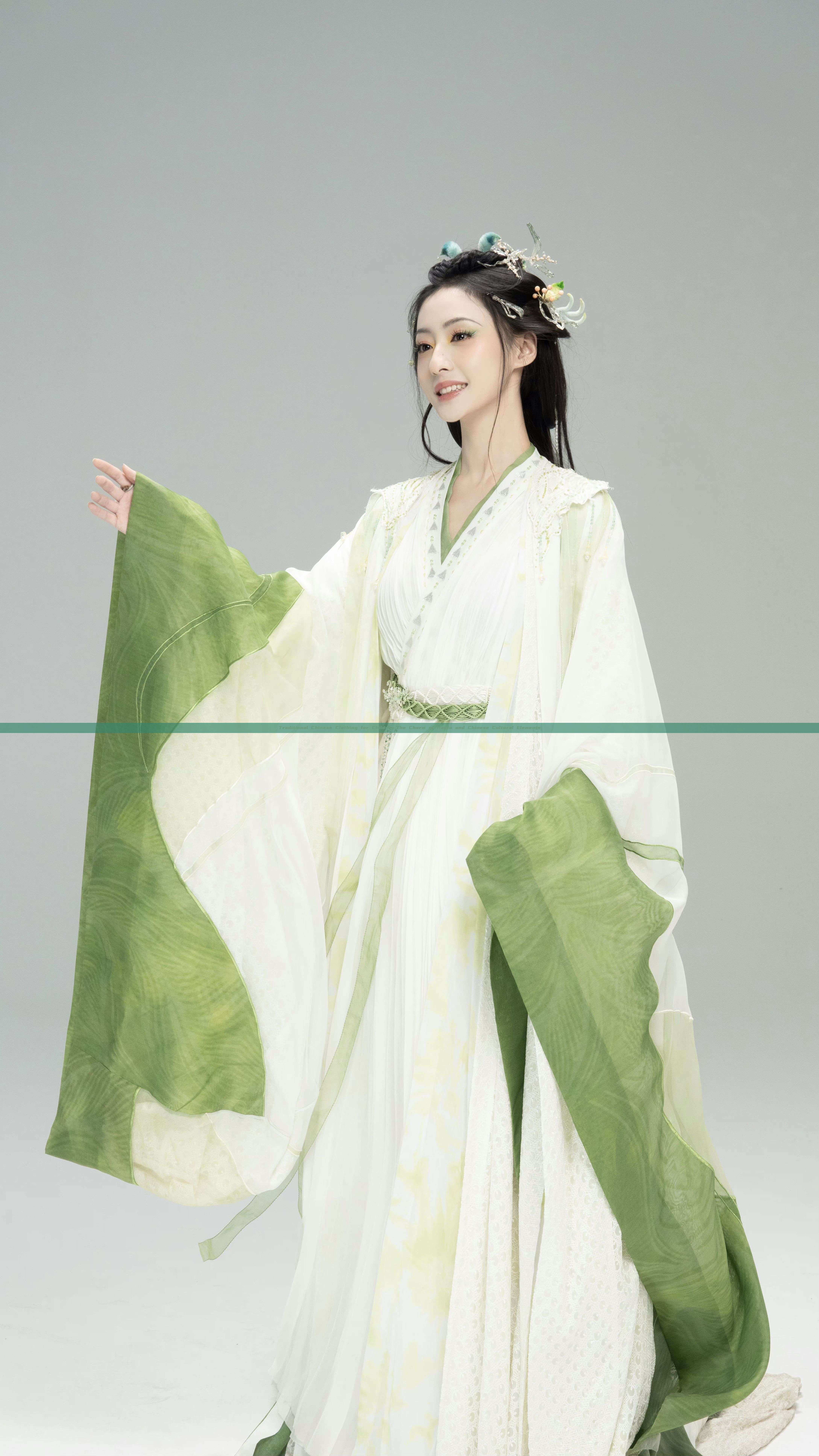 Traditional Chinese Clothing for Children:The Charm of Hanfu and Chinese Cultural Elements Traditional Chinese Clothing for Children:The Charm of Hanfu and Chinese Cultural Elements