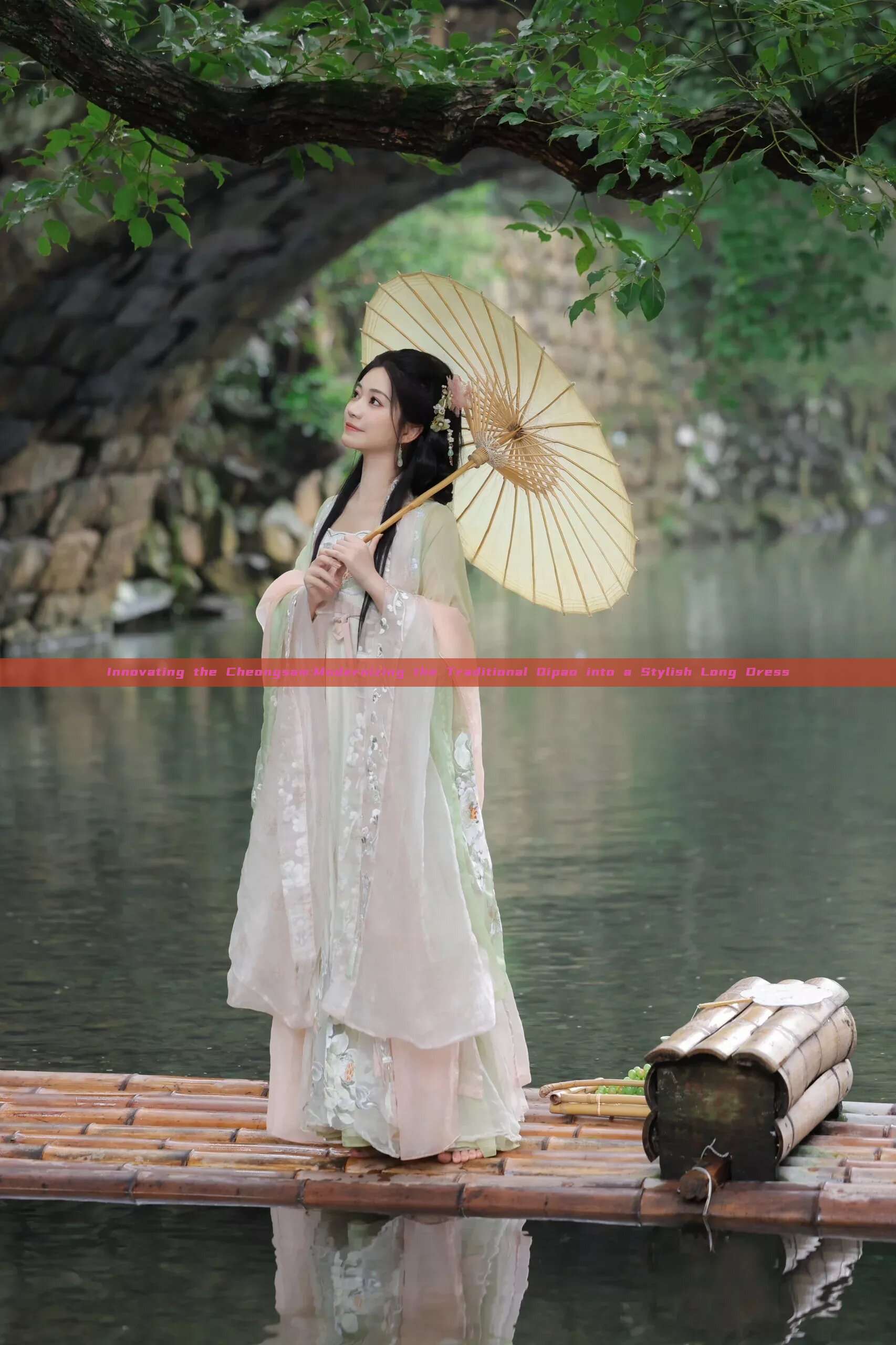 Innovating the Cheongsam:Modernizing the Traditional Qipao into a Stylish Long Dress Innovating the Cheongsam:Modernizing the Traditional Qipao into a Stylish Long Dress