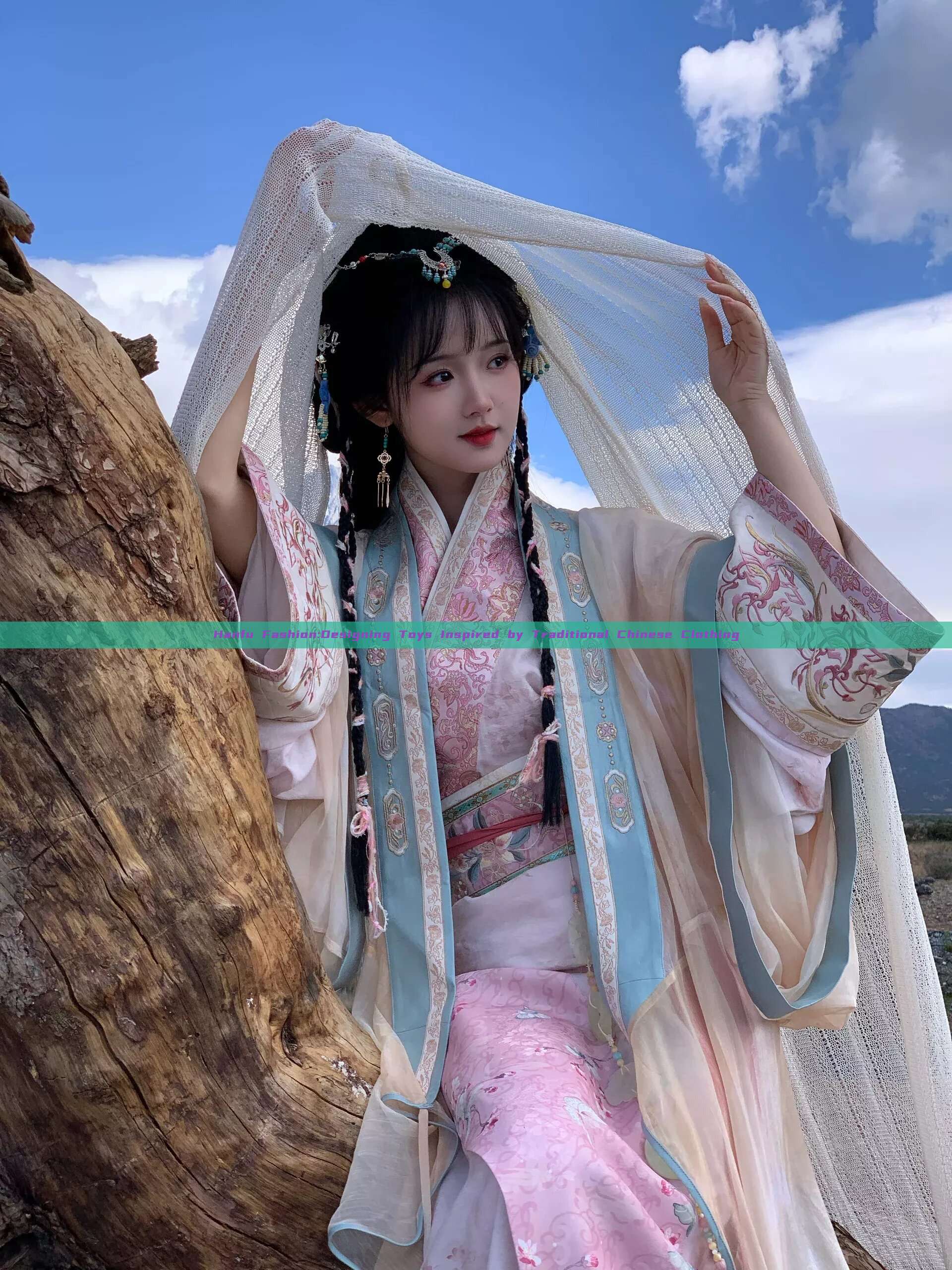Hanfu Fashion:Designing Toys Inspired by Traditional Chinese Clothing