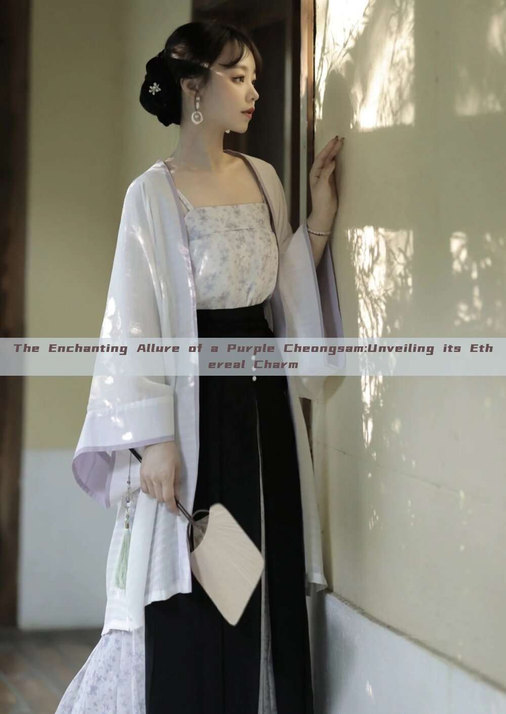 The Enchanting Allure of a Purple Cheongsam:Unveiling its Ethereal Charm The Enchanting Allure of a Purple Cheongsam:Unveiling its Ethereal Charm