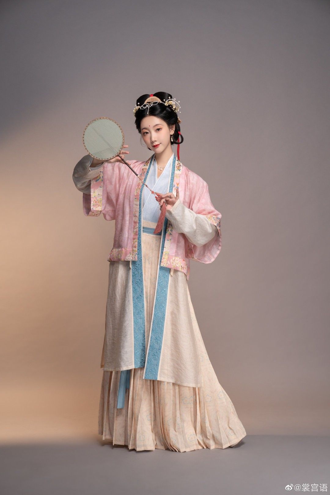 The Tang-Style Baby Girl:Embracing Traditional Elegance The Tang-Style Baby Girl:Embracing Traditional Elegance